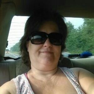 Meet your Posher, Stacy